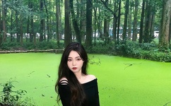 巨乳吸奶后入动漫